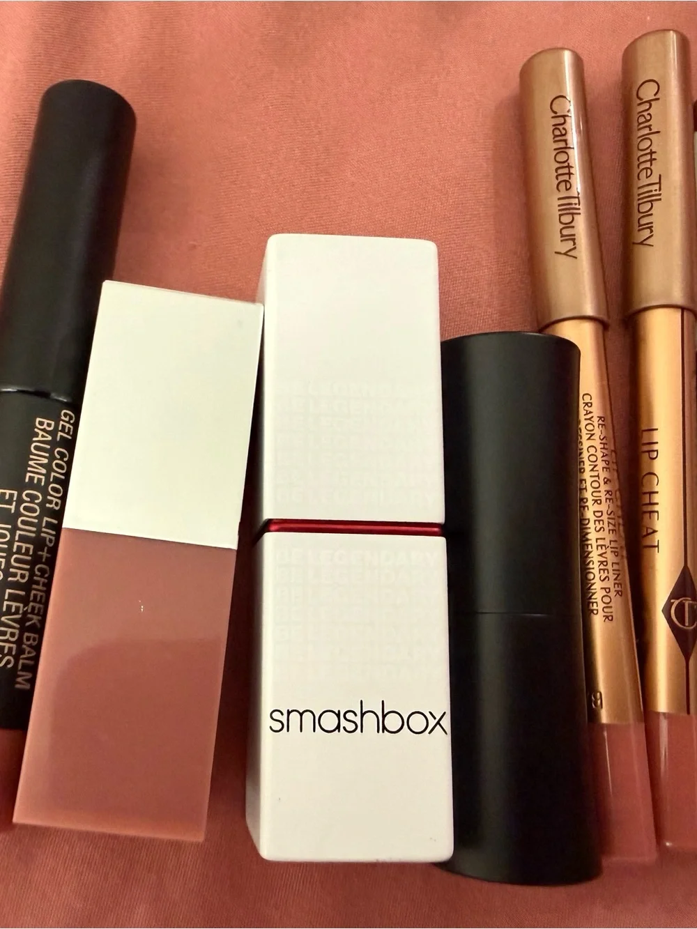 Lot of 7 mini lip color products. Lipstick, lip liner, lip pencil